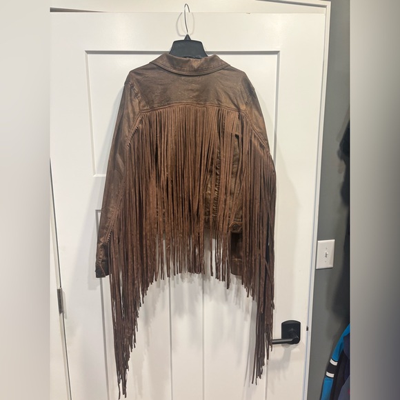 Sold - Picture 4 of 5